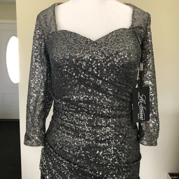 La Femme - Sequined, Shirred Trumpet Dress in Gunmetal NWT Size 4 - Picture 2 of 10